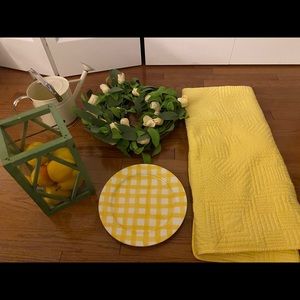 Yellow spring bundle